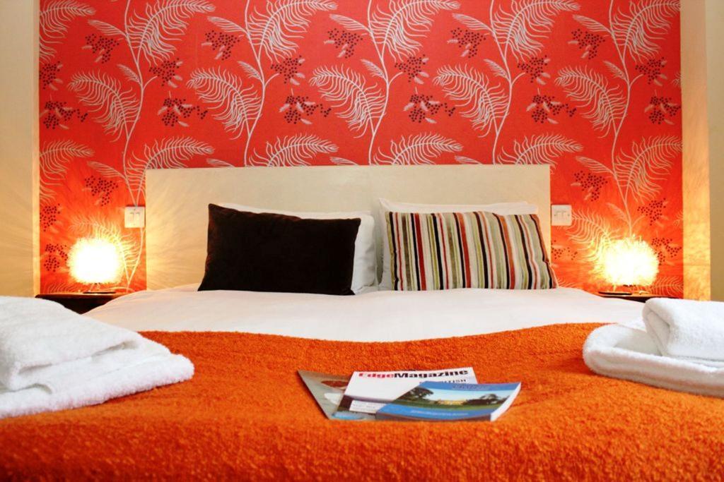 The Halford Hotel Halford  Phòng bức ảnh