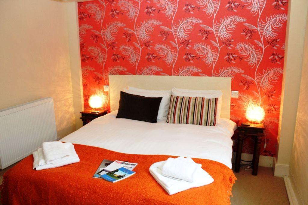 The Halford Hotel Halford  Phòng bức ảnh