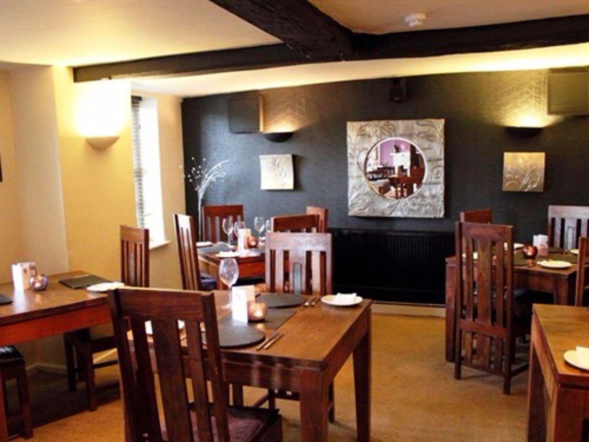 The Halford Hotel Halford  Ngoại thất bức ảnh